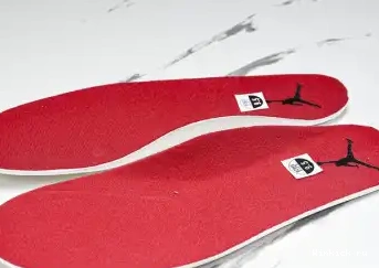 11 Velvet” Jordan Air “Bred 0506
